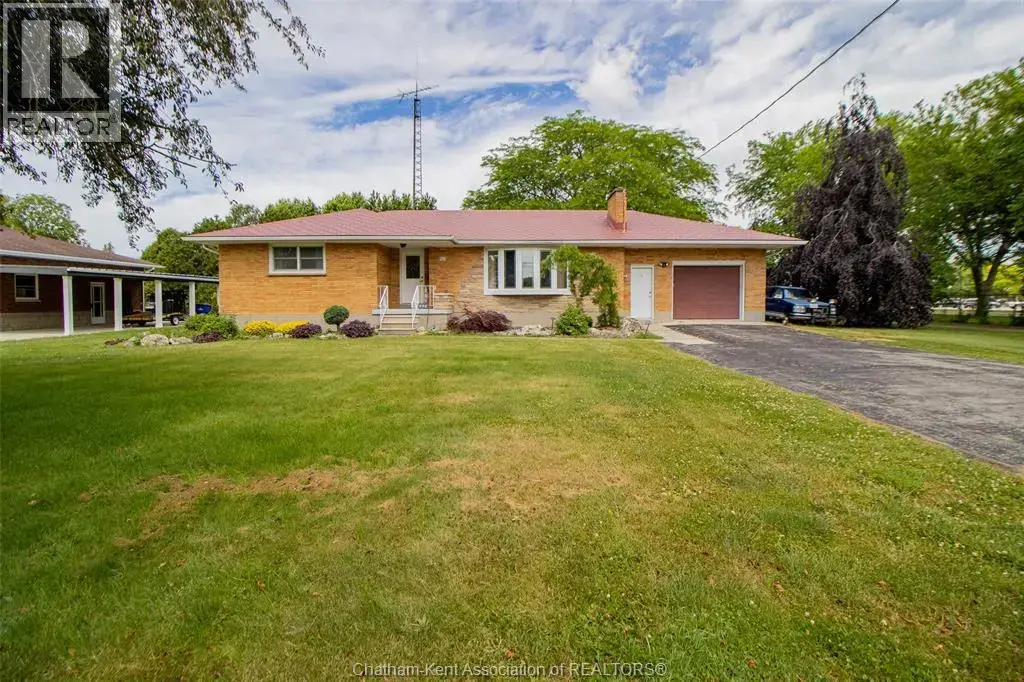 523 Indian Creek Road West, Chatham